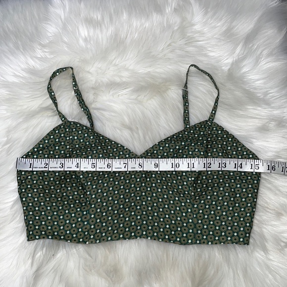 Fame and Partners Cropped Top Pant Set Sz 2 - Picture 11 of 16